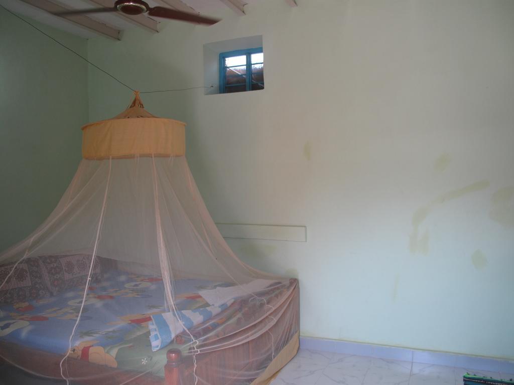 Om Shiva Guest House Hampi Εξωτερικό φωτογραφία